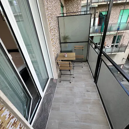 Imperial Apartment *